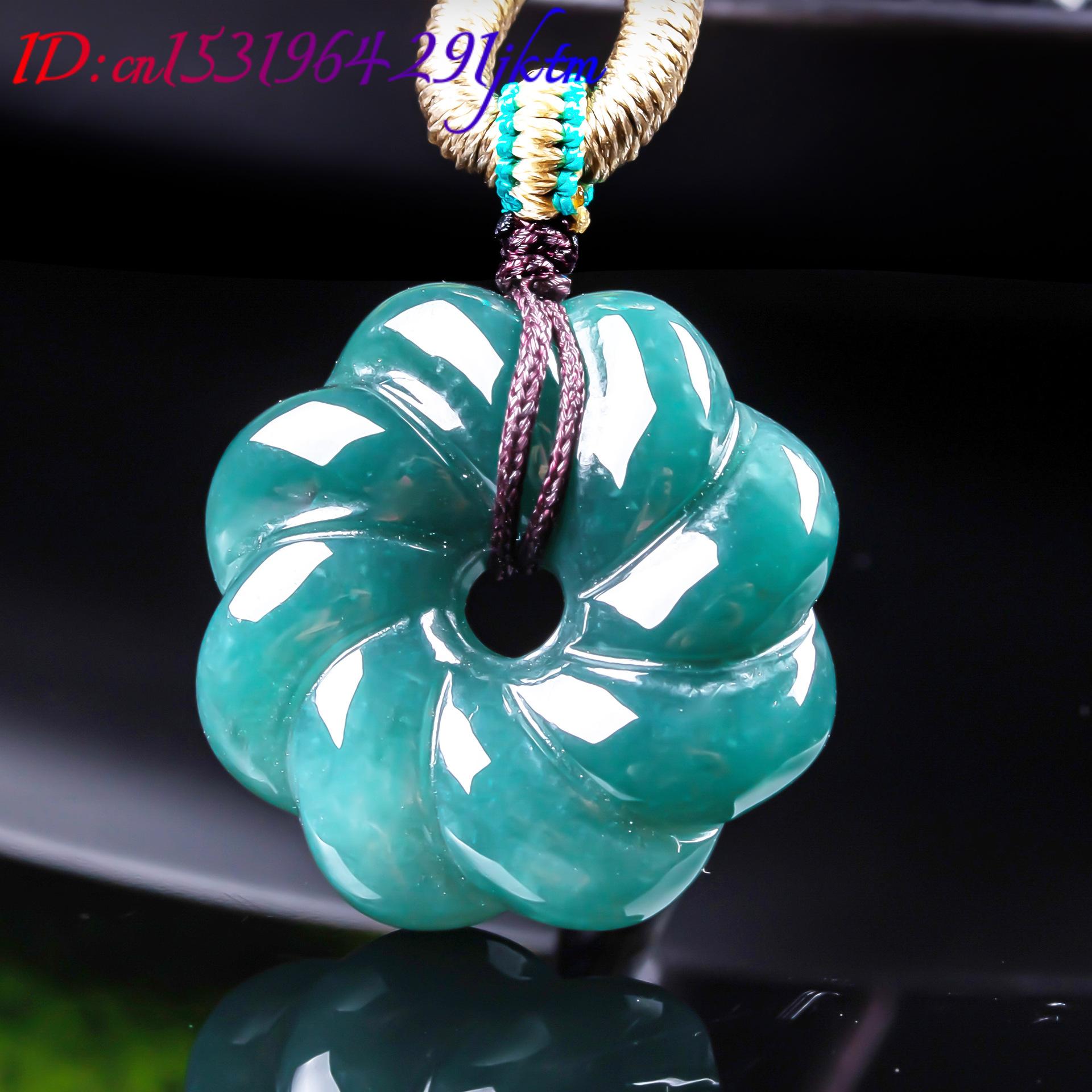 Collier avec pendentif en jade - Women Accessories Products avis et prix