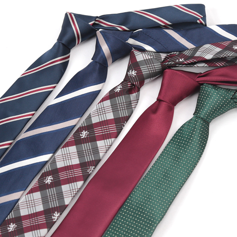 Cravates pour Hommes : Nouveau - Women Accessories Business avis et prix